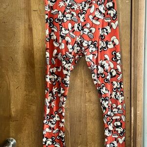 LuLaRoe Red and Black Patterned Leggings
